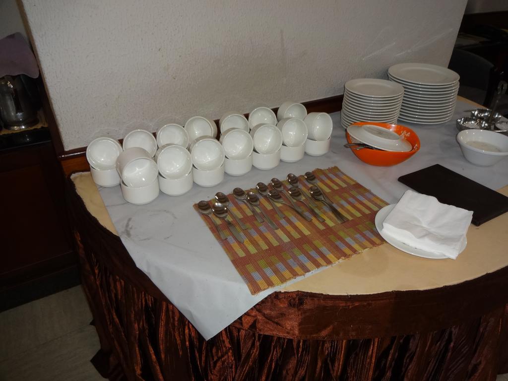 Keys Select By Lemon Tree Hotels, Malabar Gate, Calicut Eksteriør billede