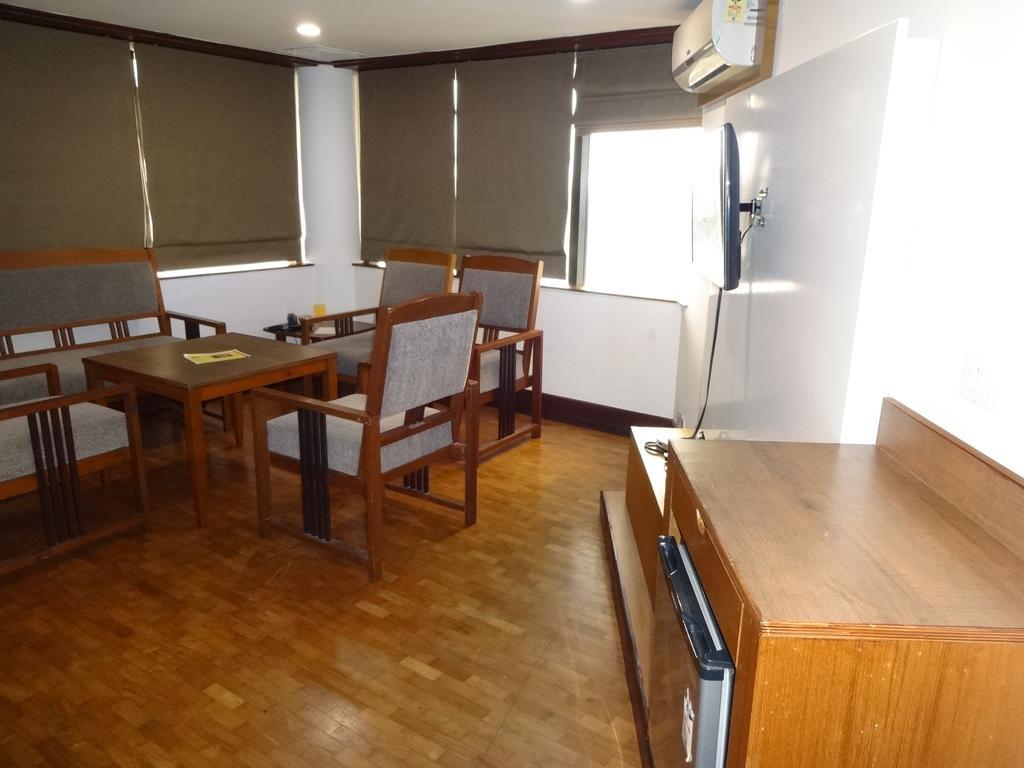 Keys Select By Lemon Tree Hotels, Malabar Gate, Calicut Eksteriør billede
