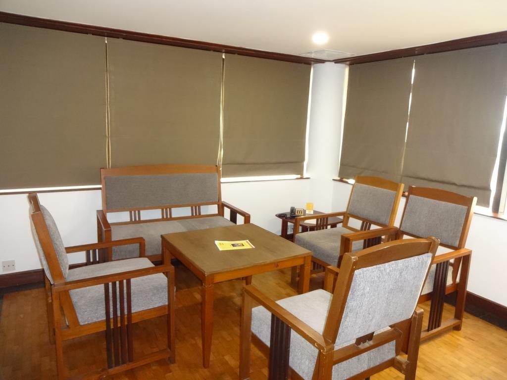 Keys Select By Lemon Tree Hotels, Malabar Gate, Calicut Eksteriør billede