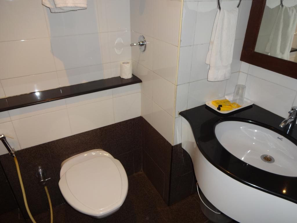 Keys Select By Lemon Tree Hotels, Malabar Gate, Calicut Eksteriør billede