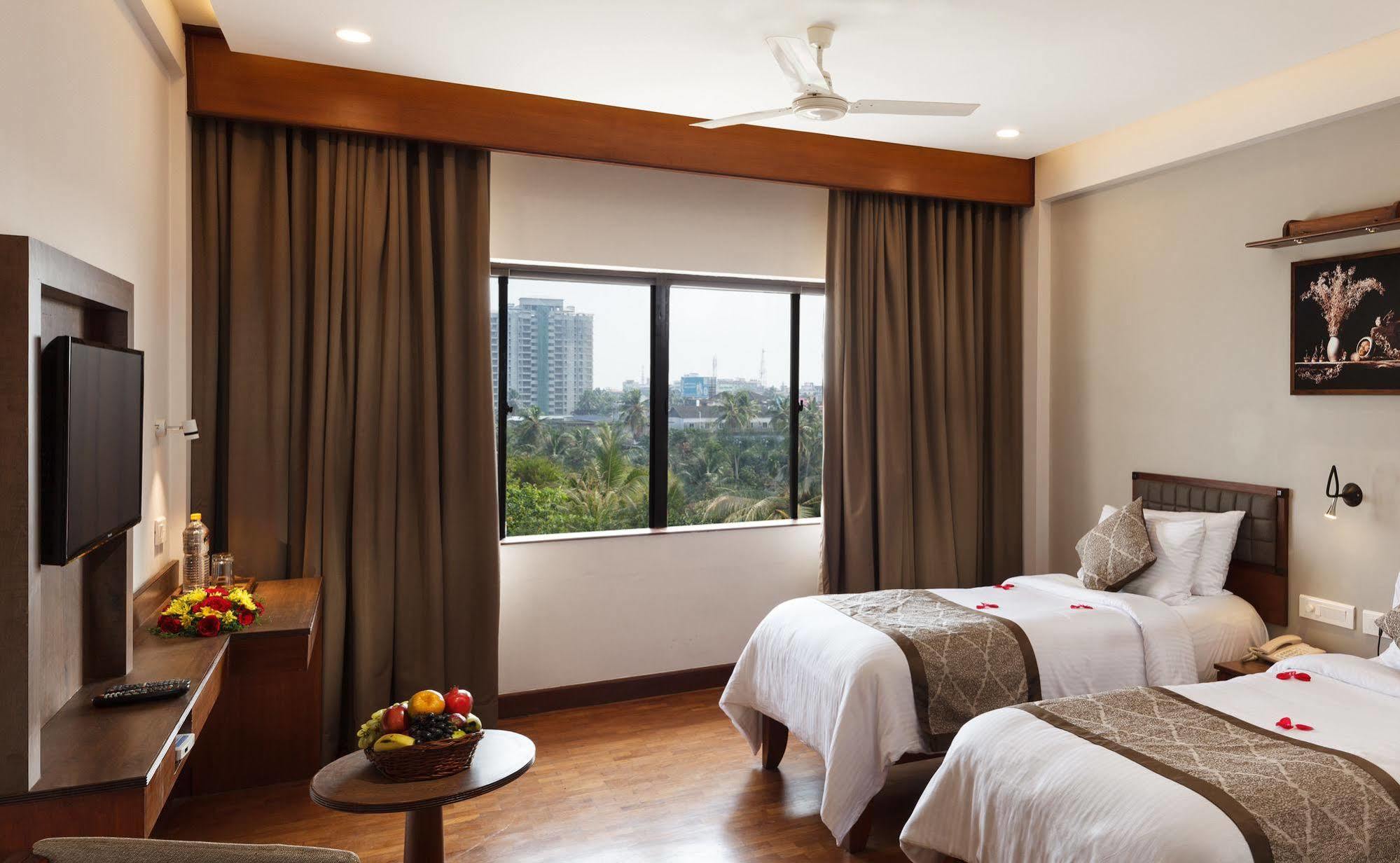 Keys Select By Lemon Tree Hotels, Malabar Gate, Calicut Eksteriør billede