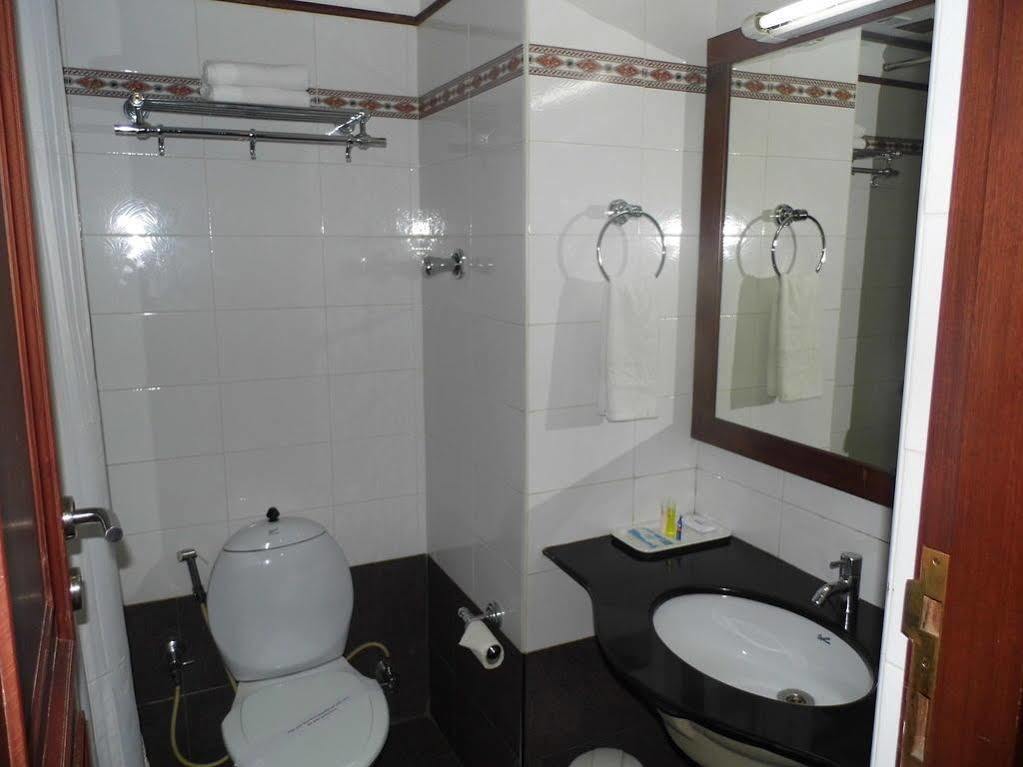 Keys Select By Lemon Tree Hotels, Malabar Gate, Calicut Eksteriør billede